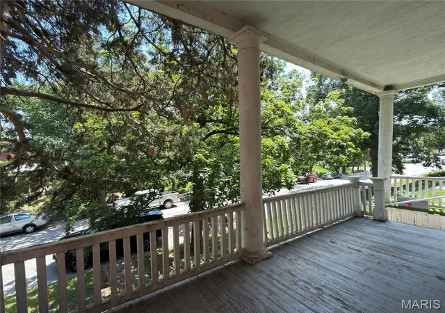 Homes for sale in Hannibal, MO | 914 914 A Center St #14A, Hannibal, MO 63401 | MLS# MIS26042751
