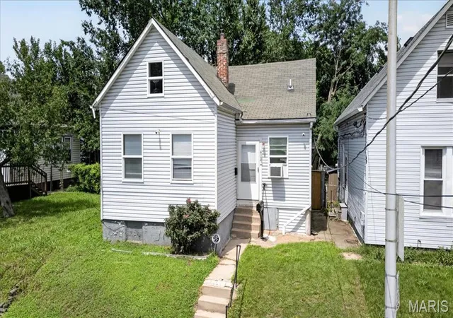 24th image of 4107 Schiller Pl, Saint Louis, MO 63116 | MLS# MIS26042778