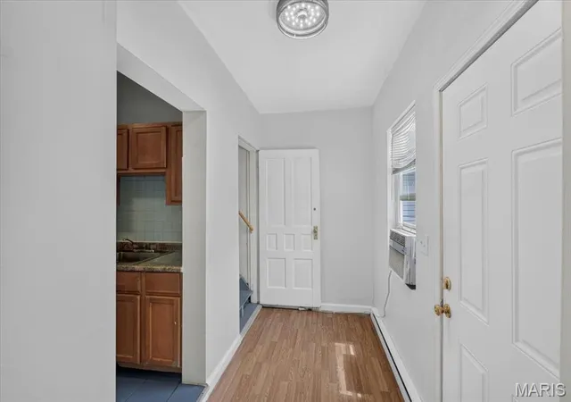 5th image of 4107 Schiller Pl, Saint Louis, MO 63116 | MLS# MIS26042778