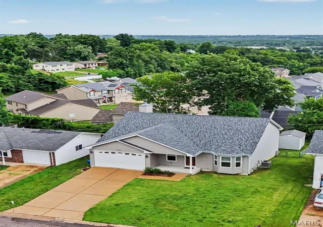3rd image of 2790 Rosewood Dr, Arnold, MO 63010 | MLS# MIS26042786