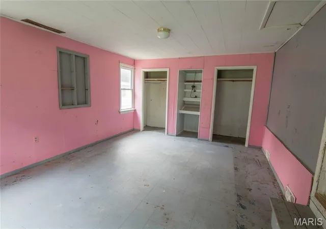 10th image of 510 N 6th St, Vandalia, IL 62471 | MLS# MIS26042791