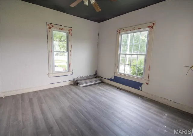 4th image of 407 N 8Th St, Vandalia, IL 62471 | MLS# MIS26042799