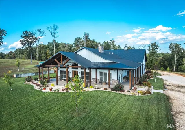 Homes for sale in Richland, MO | 476 S Davis Hollow Rd, Richland, MO 65556 | MLS# MIS26042814