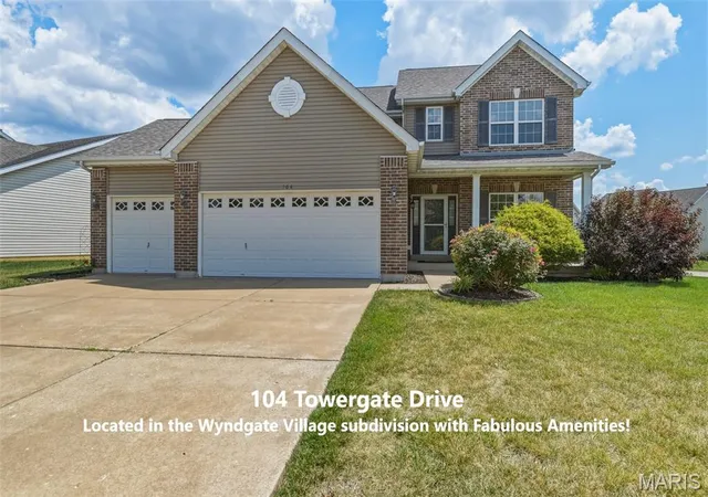 Photo 1 of Sale Pending at 104 Towergate Dr, Lake Saint Louis, MO 63367 | MLS# MIS26042872 | Listing updated on 2026-09-15