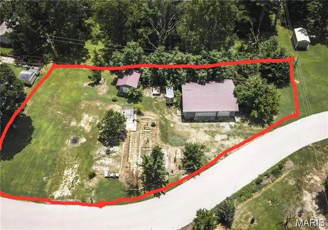 2nd image of 1726 Sanders Rd, Waynesville, MO 65583 | MLS# MIS26042876