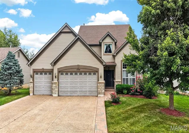 2nd image of 1304 Forest Wy, Wentzville, MO 63385 | MLS# MIS26042877