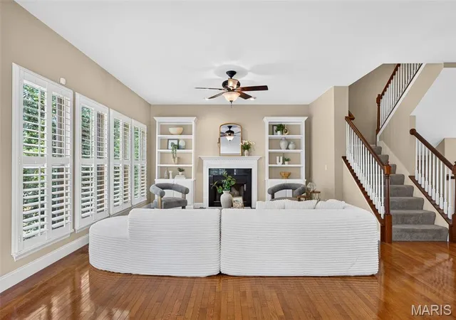 Photo 4 of Single family home for sale at 1304 Forest Wy, Wentzville, MO 63385 | MLS# MIS26042877 | Listing updated on 2026-09-20