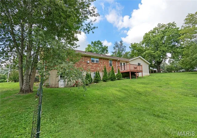 Homes for sale in Poplar Bluff, MO | 1717 Robert St, Poplar Bluff, MO 63901 | MLS# MIS26042878
