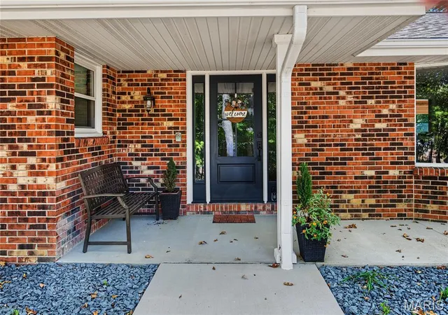 Photo 2 of Single family home for sale at 3214 Lakewood Dr, Cape Girardeau, MO 63701 | MLS# MIS26042887 | Listing updated on 2026-10-05
