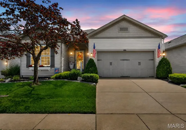 Photo 1 of Sale Pending at 406 Country Stone Dr, Lake Saint Louis, MO 63367 | MLS# MIS26042894 | Listing updated on 2026-08-16
