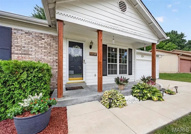 2nd image of 2413 Amarillo Dr, O Fallon, MO 63368 | MLS# MIS26042963
