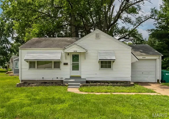 Homes for sale in Bellefontaine Nghbrs, MO | 10139 Cabot Dr, Bellefontaine Nghbrs, MO 63137 | MLS# MIS26042965