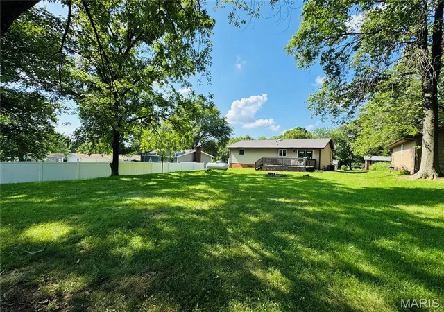 Homes for sale in Carlyle, IL | 145 Lake Vista Dr, Carlyle, IL 62231 | MLS# MIS26042973