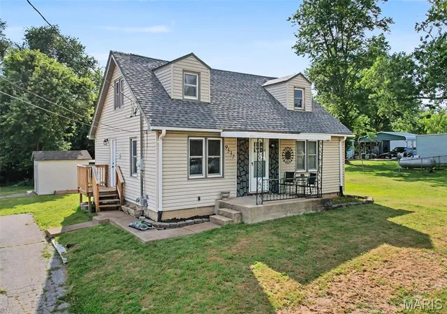 Homes for sale in Pevely, MO | 9337 Church Dr, Pevely, MO 63070 | MLS# MIS26042994