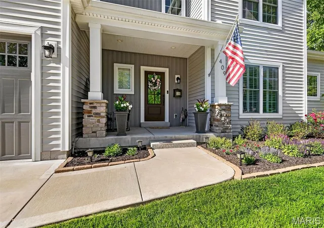 Homes for sale in Kirkwood, MO | 409 Peeke Ave, Kirkwood, MO 63122 | MLS# MIS26043029