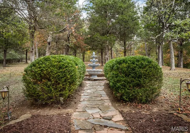 3rd image of 1075 Eureka Rd, Eureka, MO 63025 | MLS# MIS26043033