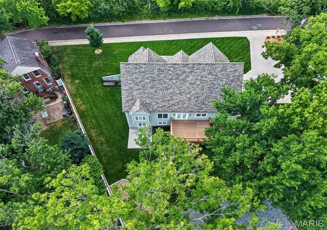 Photo 2 of Single family home for sale at 140 S Old Orchard Ave, Saint Louis, MO 63119 | MLS# MIS26043049 | Listing updated on 2026-09-21