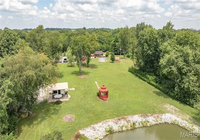 Homes for sale in Dow, IL | 26195 Airport Rd, Dow, IL 62022 | MLS# MIS26043058
