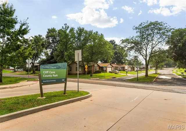 Homes for sale in Oakville, MO | 2126 England Town Rd, Oakville, MO 63129 | MLS# MIS26043059