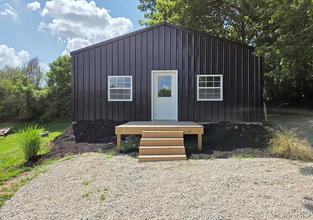 Single family home for sale at 403 Skinner St, La Grange, MO 63448 | MLS# MIS26043119