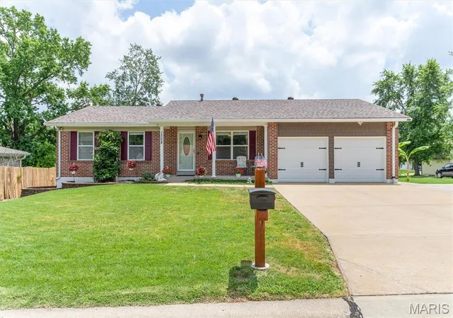 1st image of 1308 Cave Springs Estate Dr, Saint Peters, MO 63376 | MLS# MIS26043125
