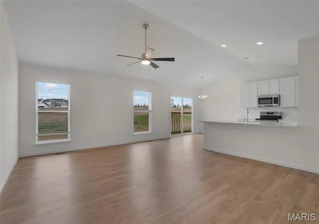2nd image of 2347 Reiff Dr, Florissant, MO 63031 | MLS# MIS26043133