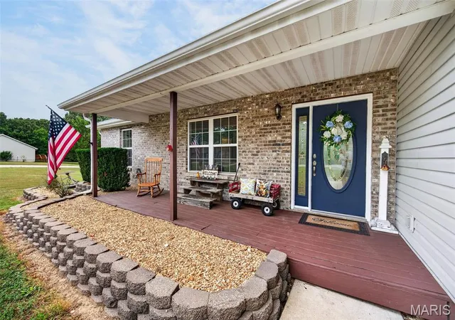 4th image of 21049 Larson Rd, Waynesville, MO 65583 | MLS# MIS26043148