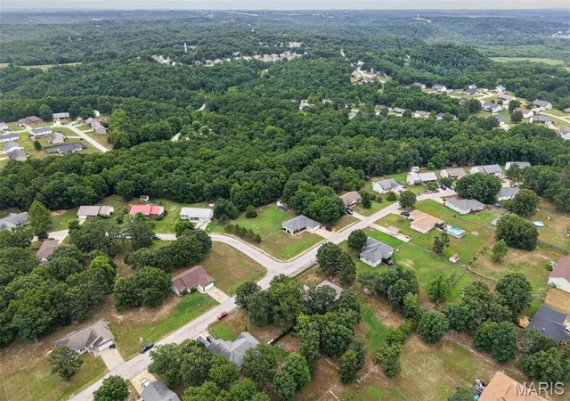 74th image of 21049 Larson Rd, Waynesville, MO 65583 | MLS# MIS26043148
