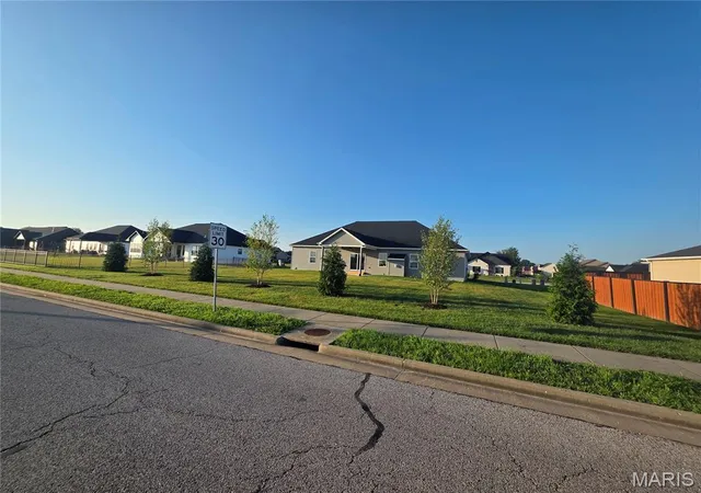 Homes for sale in Mascoutah, IL | 1192 Widgeon Dr, Mascoutah, IL 62258 | MLS# MIS26043154