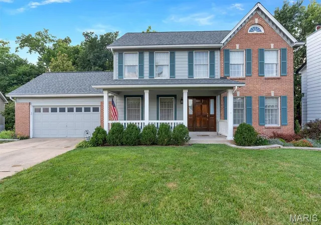 Photo 1 of Sale Pending at 69 Madeira Ct, Saint Charles, MO 63304 | MLS# MIS26043155 | Listing updated on 2026-08-24