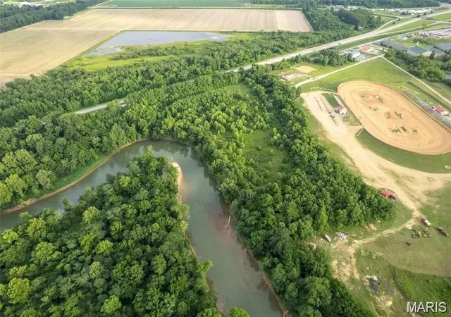 5th image of 2015 Speedway Dr, Poplar Bluff, MO 63901 | MLS# MIS26043156