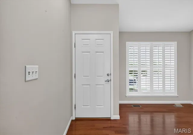 4th image of 1731 Preston Centre Dr, Fenton, MO 63026 | MLS# MIS26043157