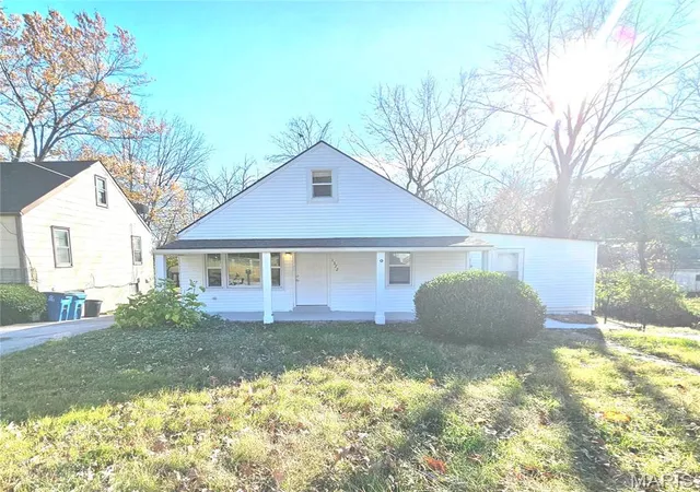 1st image of 1372 Heydt Ave, St Louis, MO 63135 | MLS# MIS26043159