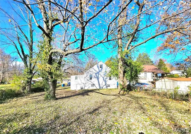16th image of 1372 Heydt Ave, St Louis, MO 63135 | MLS# MIS26043159
