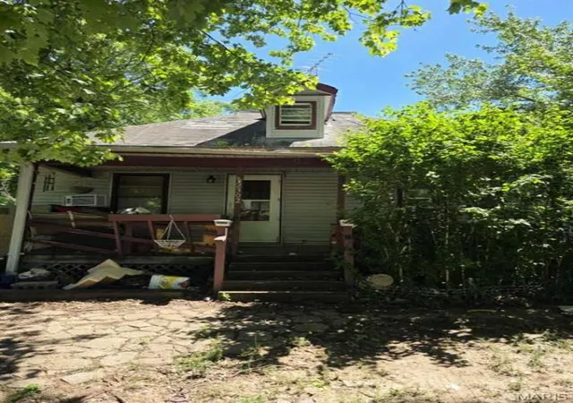 Homes for sale in Saint Joseph, MO | 2302 Green Valley Rd, Saint Joseph, MO 64505 | MLS# MIS26043164
