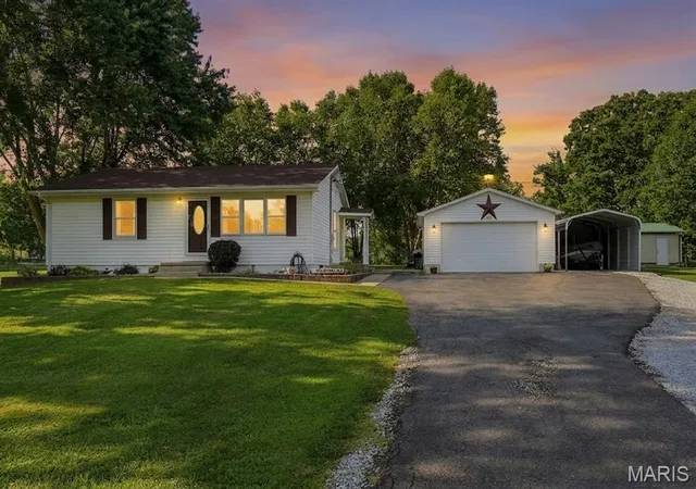 Homes for sale in Moscow Mills, MO | 4395 Brevator Rd, Moscow Mills, MO 63362 | MLS# MIS26043174