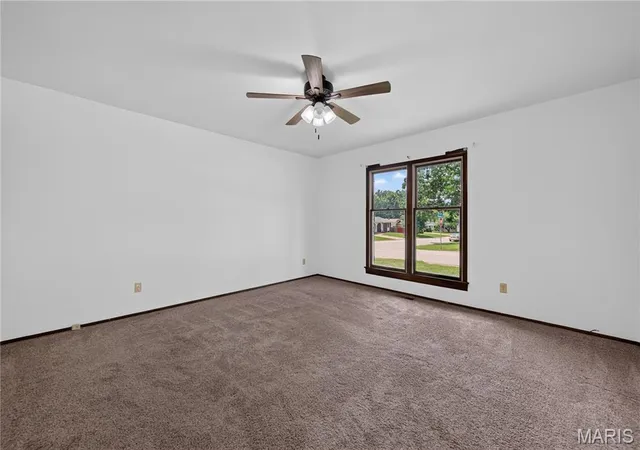 Photo 3 of Sale Pending at 608 Mosport Dr, Saint Charles, MO 63304 | MLS# MIS26043184 | Listing updated on 2026-09-03