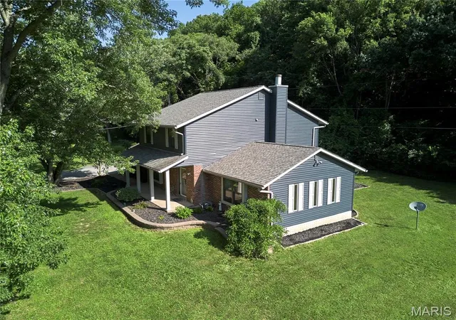 2nd image of 3851 Autumn Set Dr, Arnold, MO 63010 | MLS# MIS26043244