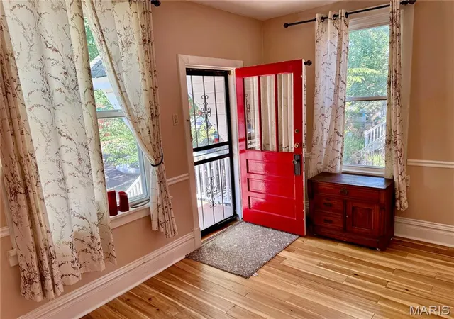 Photo 3 of Single family home for sale at 5512-5514 Columbia Ave, Saint Louis, MO 63139 | MLS# MIS26043261 | Listing updated on 2026-09-14