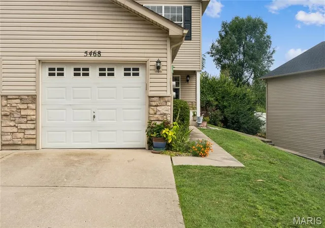 2nd image of 5468 Lakewood Ter, Imperial, MO 63052 | MLS# MIS26043271