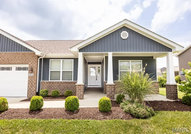 Homes for sale in Shiloh, IL | 2658 London Ln, Shiloh, IL 62221 | MLS# MIS26043274