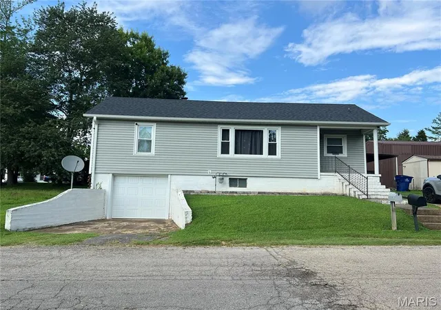 Homes for sale in Marble Hill, MO | 606 Third St, Marble Hill, MO 63764 | MLS# MIS26043282