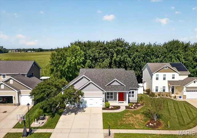 Photo 1 of Single family home for sale at 1309 Hollander Ct, O Fallon, IL 62269 | MLS# MIS26043303 | Listing updated on 2026-09-09