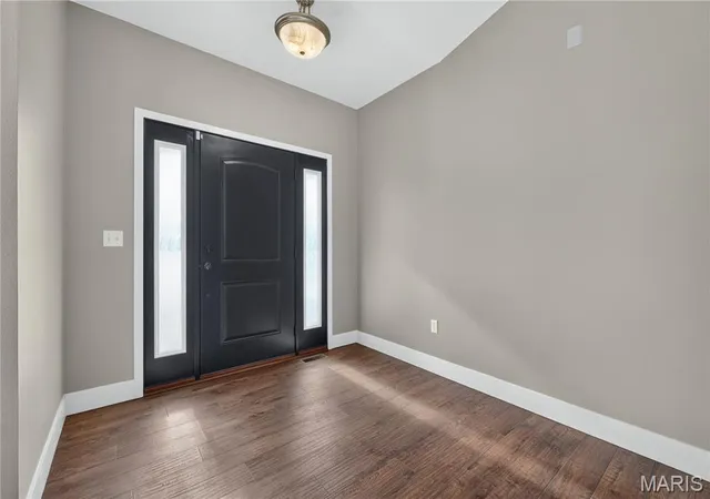 Photo 4 of Single family home for sale at 1309 Hollander Ct, O Fallon, IL 62269 | MLS# MIS26043303 | Listing updated on 2026-09-09