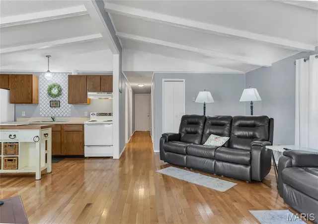 4th image of 211 Blueberry Dr, De Soto, MO 63020 | MLS# MIS26043312