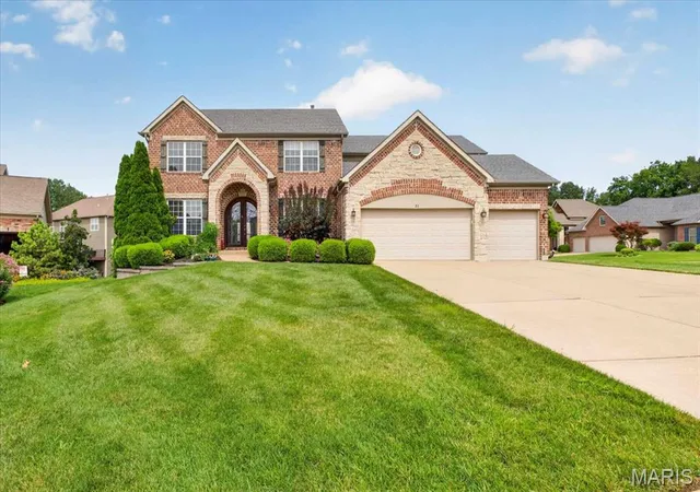 Photo 1 of Single family home for sale at 31 Pinewood Ct, O Fallon, MO 63368 | MLS# MIS26043324 | Listing updated on 2026-09-14