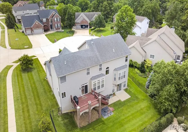 Photo 3 of Single family home for sale at 31 Pinewood Ct, O Fallon, MO 63368 | MLS# MIS26043324 | Listing updated on 2026-09-21