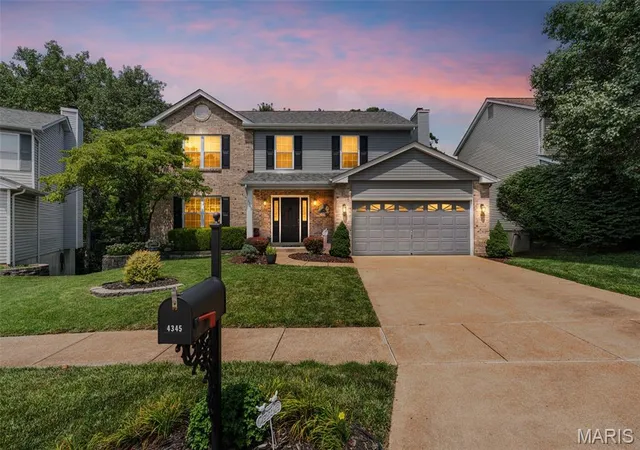 Homes for sale in Mehlville, MO | 4345 Gemstone Cir, Mehlville, MO 63125 | MLS# MIS26043327