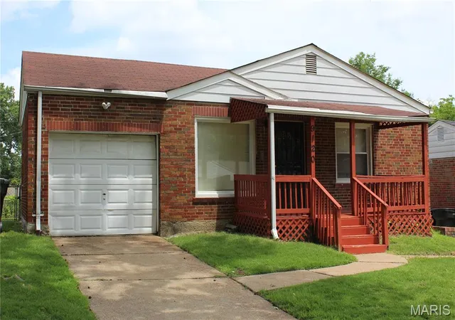 Photo 2 of Single family home for sale at 9120 Gast Pl, St Louis, MO 63137 | MLS# MIS26043334 | Listing updated on 2026-08-25