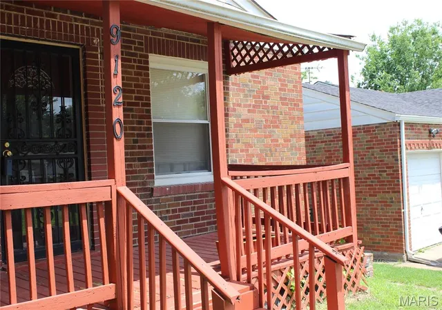 Photo 3 of Single family home for sale at 9120 Gast Pl, St Louis, MO 63137 | MLS# MIS26043334 | Listing updated on 2026-08-25